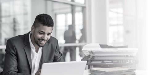 DEXpert using laptop